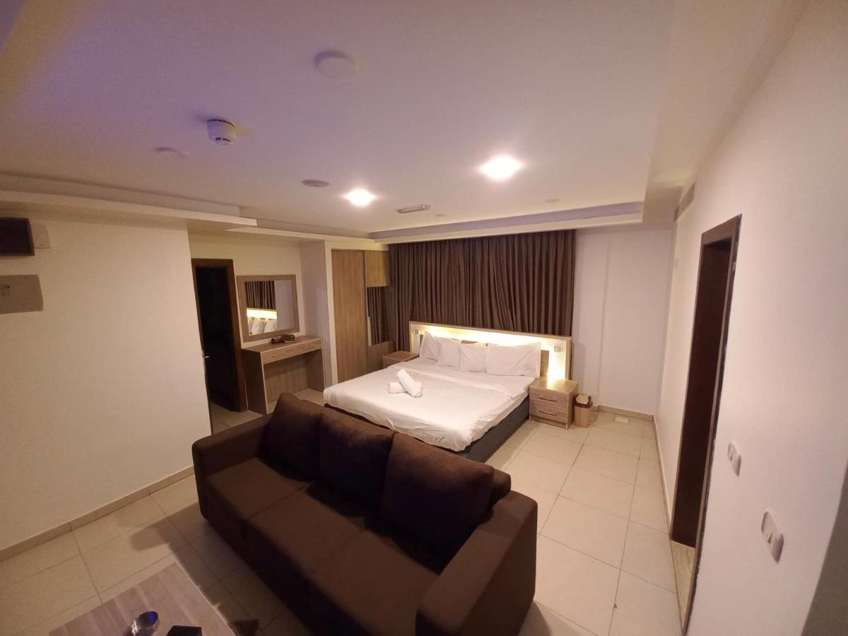 Lujain Hotel فندق النور واللجين Amã Exterior foto