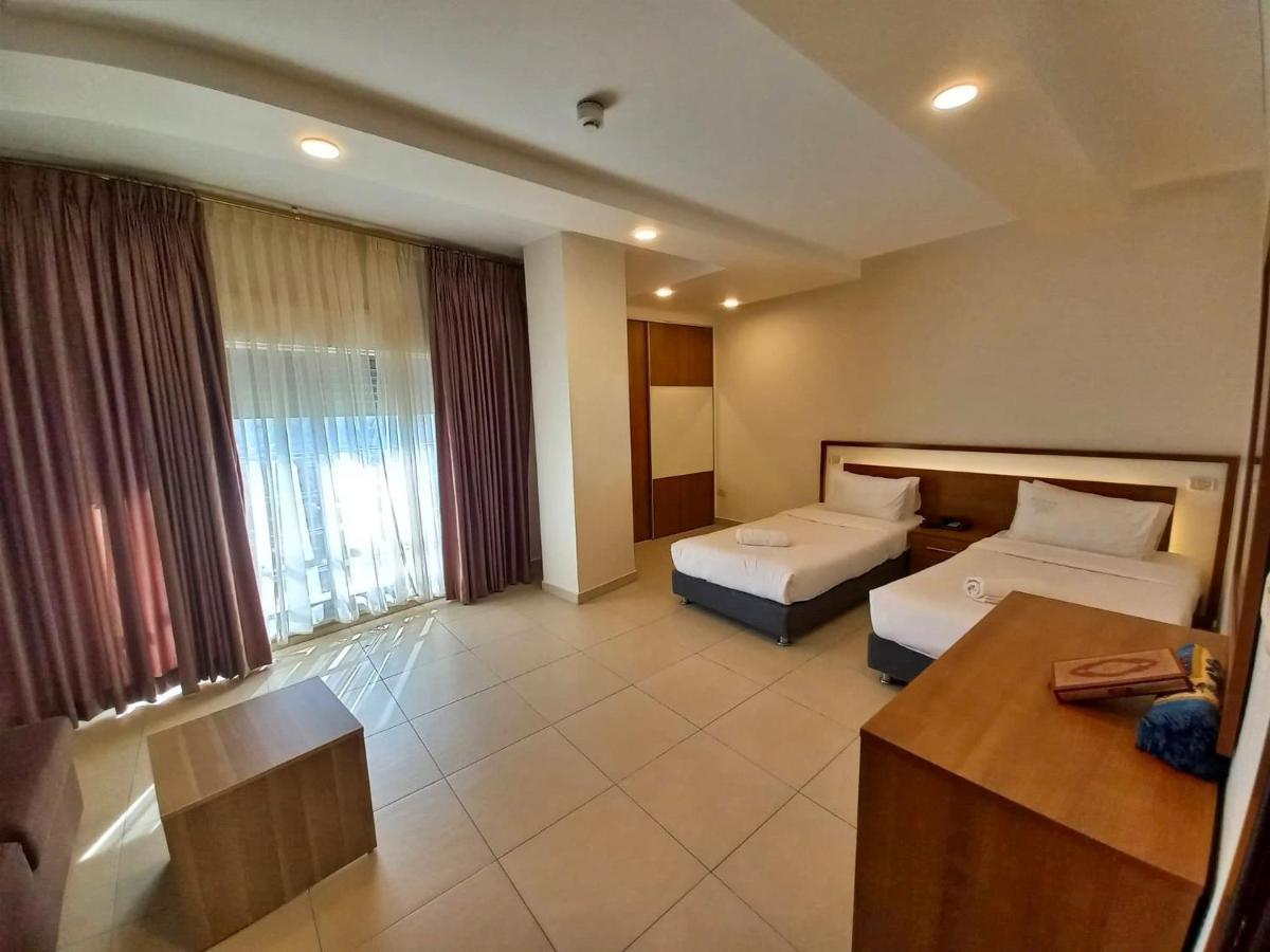 Lujain Hotel فندق النور واللجين Amã Exterior foto